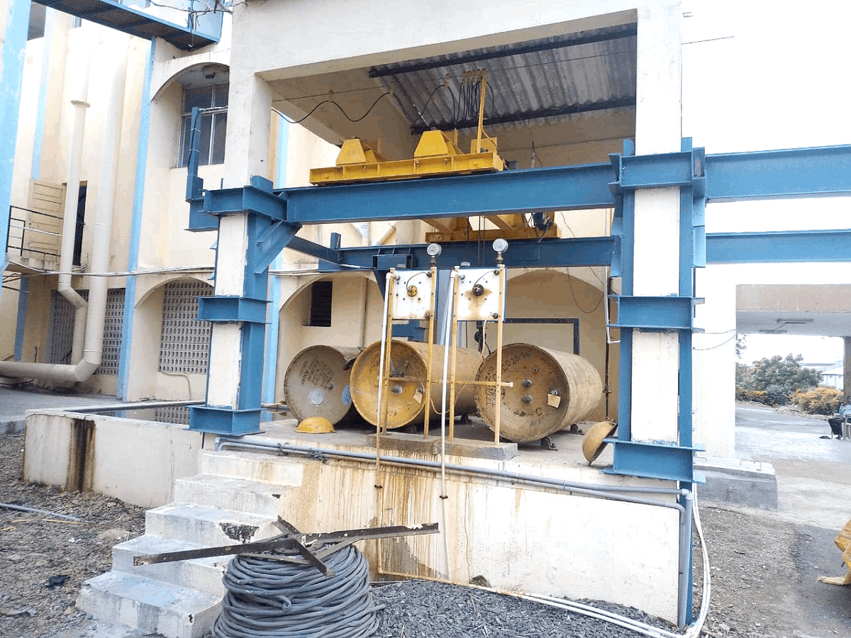 chlorine-tonner-handeling-system-1-1280×960-1